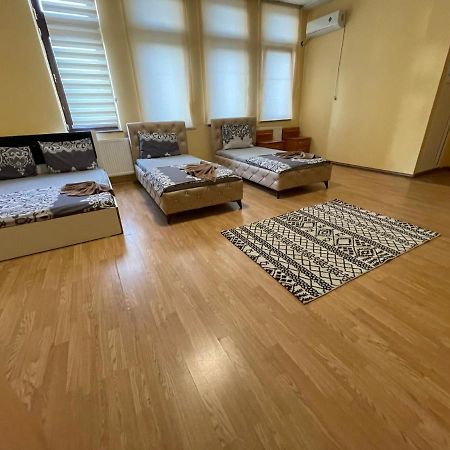Ela Hostel Prizren Eksteriør billede